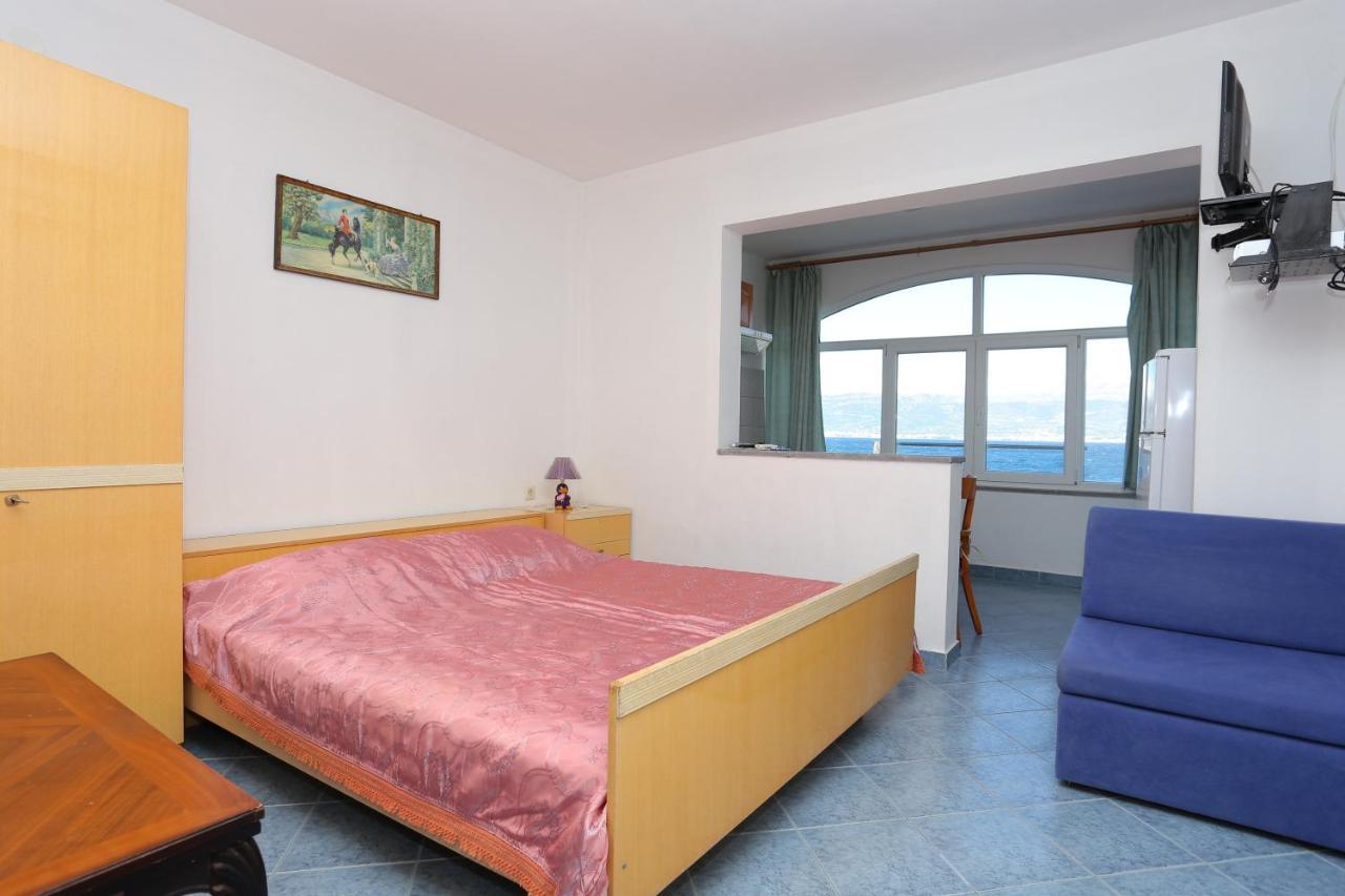 Apartments By The Sea Slatine, Ciovo - 14541 Exterior photo