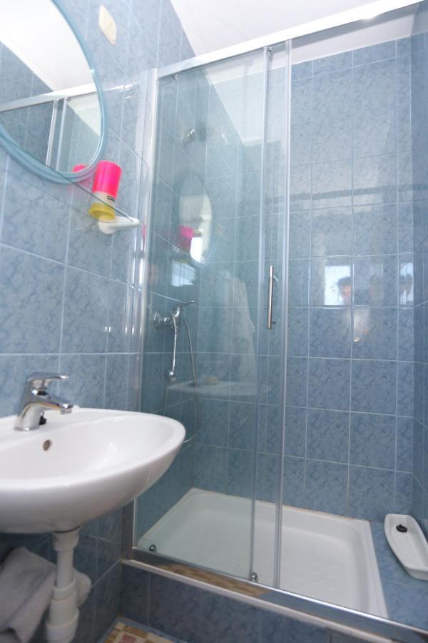 Apartments By The Sea Slatine, Ciovo - 14541 Exterior photo