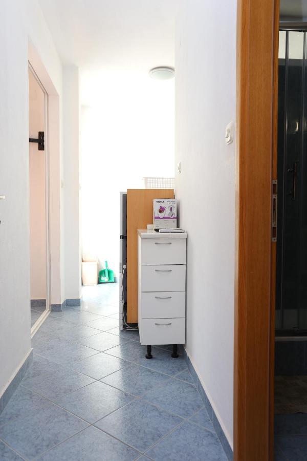Apartments By The Sea Slatine, Ciovo - 14541 Exterior photo