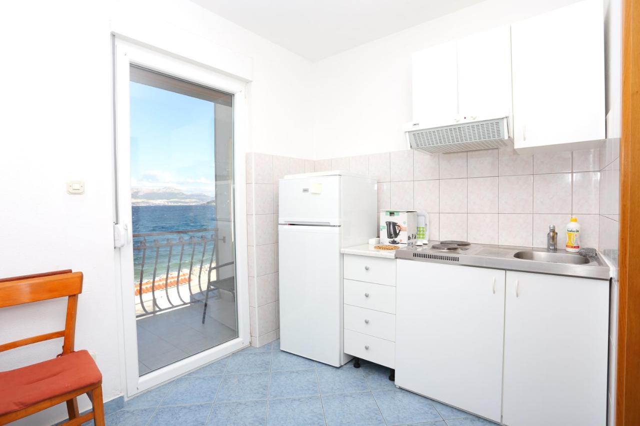 Apartments By The Sea Slatine, Ciovo - 14541 Exterior photo