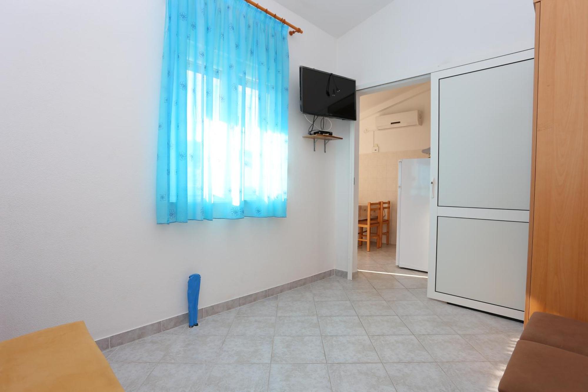 Apartments By The Sea Slatine, Ciovo - 14541 Room photo