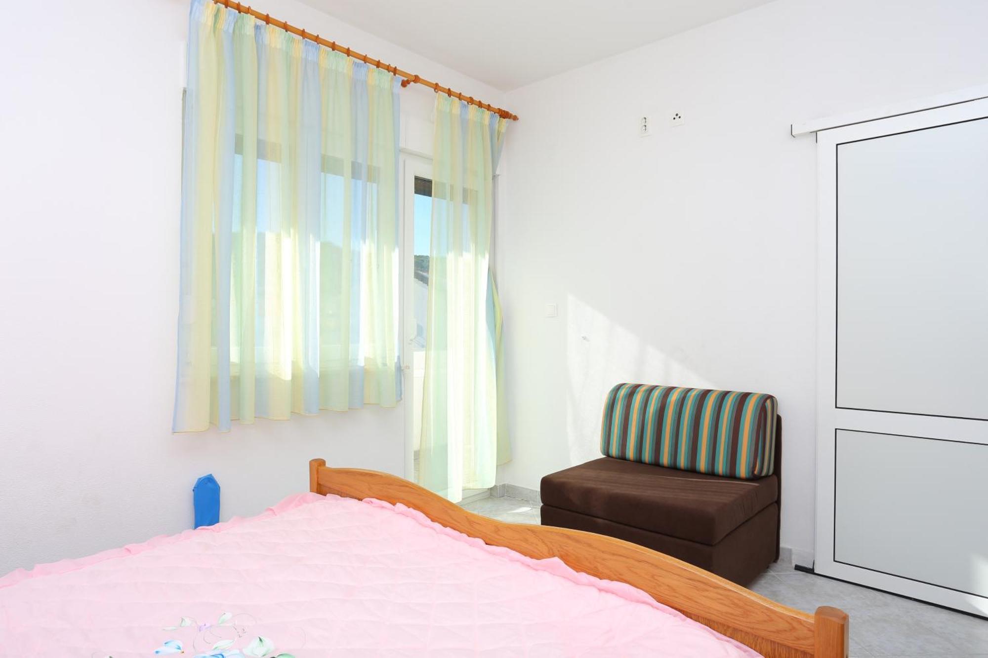 Apartments By The Sea Slatine, Ciovo - 14541 Room photo